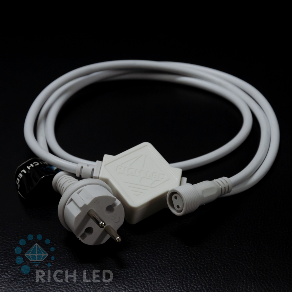 Блок питания универсальный для статичных и флэш изделий Rich LED. 220 В, 2А, провод белый. Качественная картинка Блок питания универсальный для статичных и флэш изделий Rich LED. 220 В, 2А, провод белый.