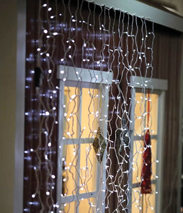 Качественная картинка Светодиодный занавес Laitcom (без Т-коннектора) 2x3м, 600 LED, IP54, прозр. пр., тепл. белый