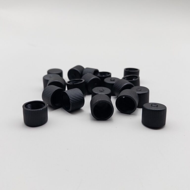 Качественная картинка Заглушка Laitcom для бахромы, занавесов и нитей 220В, черная