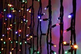Светодиодная гирлянда нить Teamprof, 20м, 200 LED, 220 В, IP65, динамика, черный провод, мульти