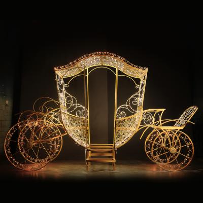 Декоративная декорация Екатерининская карета 250 см Neon-Night