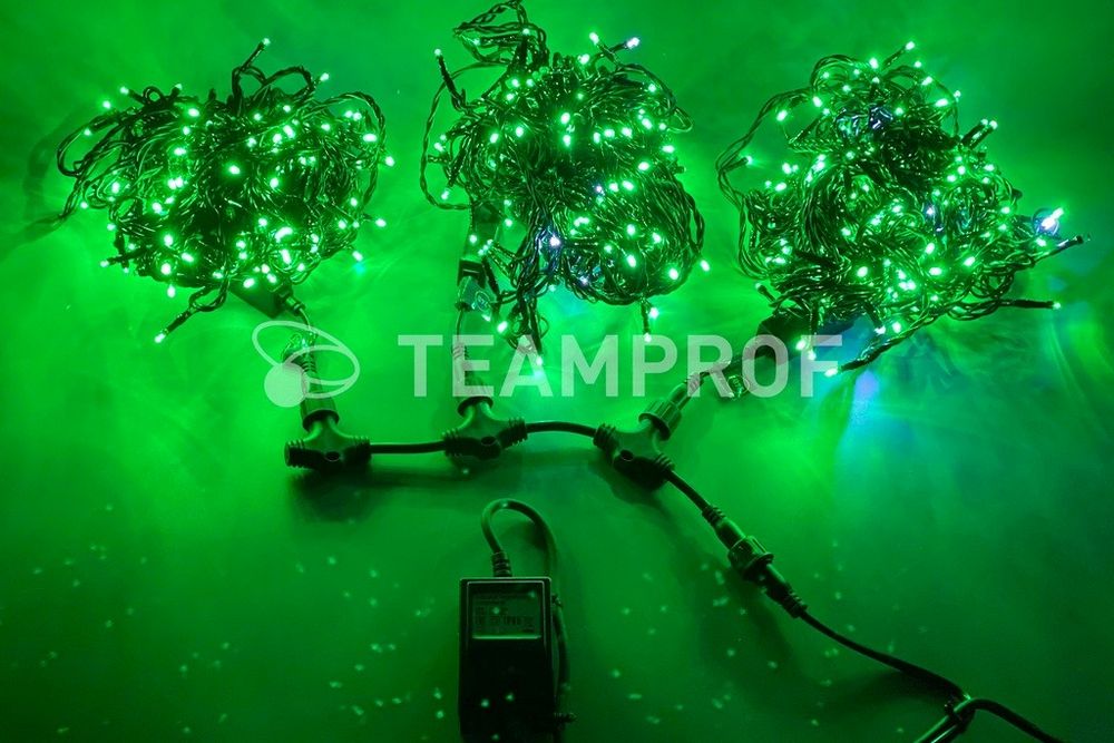 Качественная картинка Светодиодная гирлянда спайдер Teamprof, 3 нити по 20м, мерцание, черный провод, зеленая