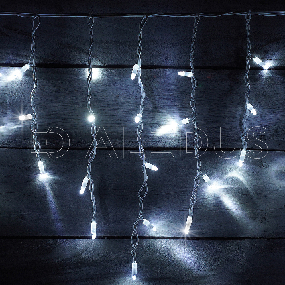 Качественная картинка Светодиодная бахрома (Айсикл) ALEDUS 3x0.9 м, провод  каучук (резина), без мерцания