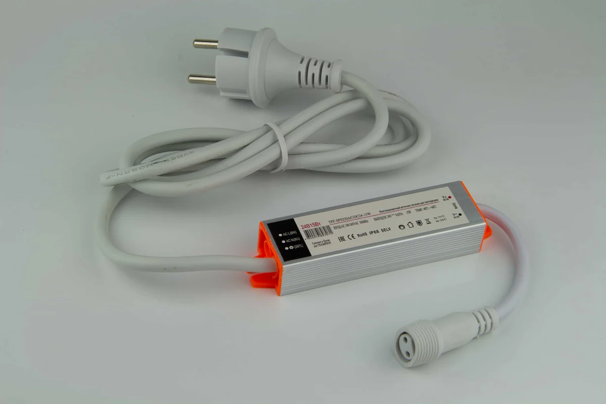 Качественная картинка Импульсный источник питания Teamprof 220/24 В, 15Вт, белый