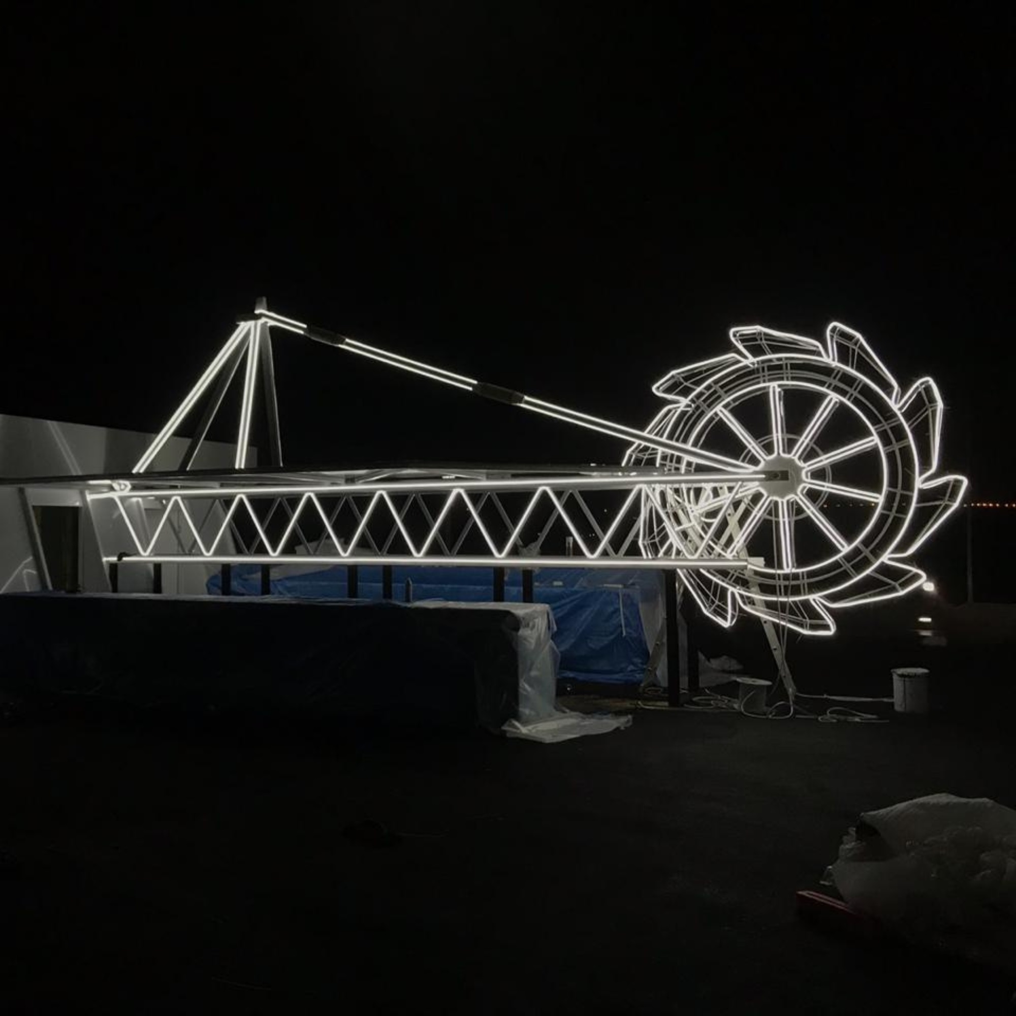 Качественная картинка Гибкий неон Uniel 8 × 16 мм, IP67, 50 м, SMD2835, 120 LED/м, 8 Вт/м, 220 В, свечение белое