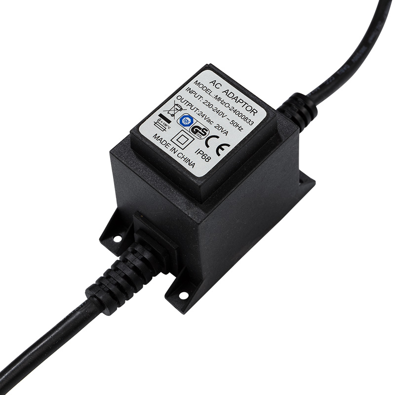 Качественная картинка Гирлянда NEON-NIGHT ClipLight 24V, 3 нити по 20 м, динамика, Красный