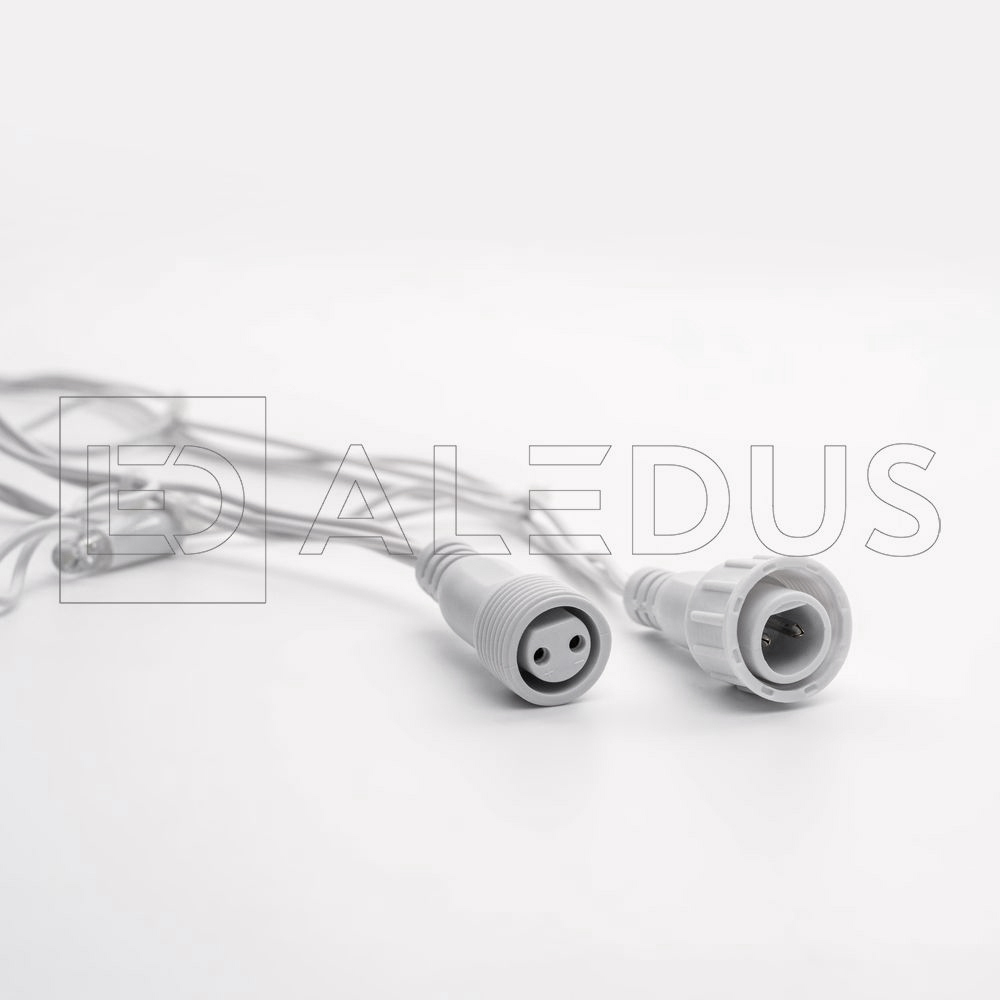 Качественная картинка Светодиодная бахрома (Айсикл) ALEDUS 3x0.9 м, провод  каучук (резина), без мерцания