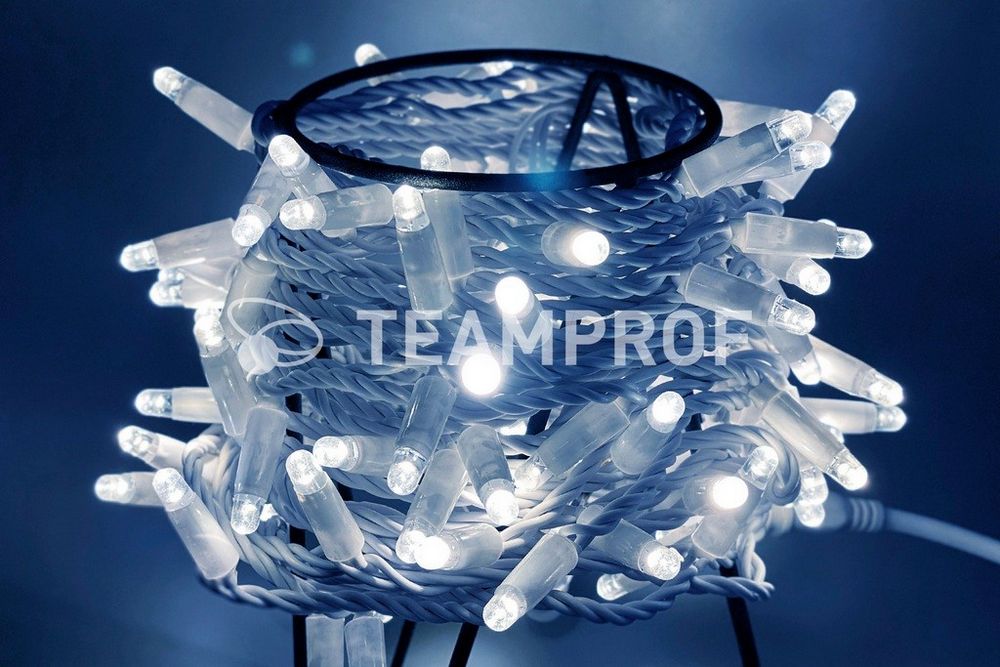 Качественная картинка Светодиодная гирлянда нить Teamprof, 10м,100 LED, 24В, мерцание, бел. провод, герм.колп, белый