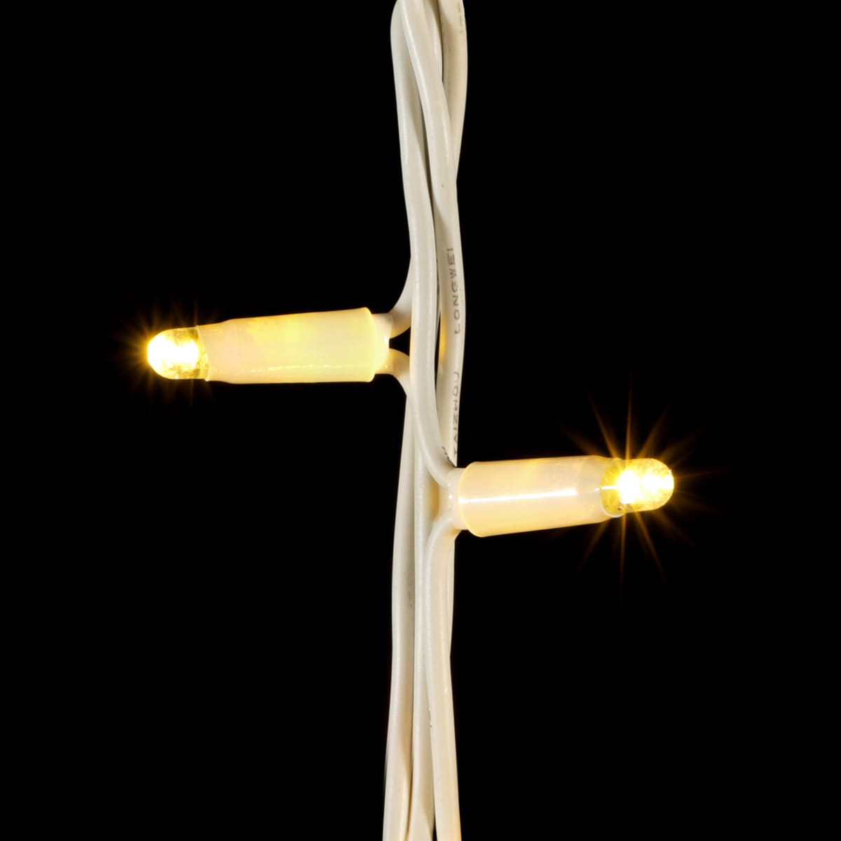 Качественная картинка Светодиодная нить с колпачком Laitcom, 10м, 220В, 300 LED, провод бел. кауч, IP65, т.белый с мерц