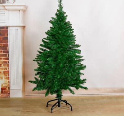 Ёлка зауженная 120 см, d нижнего яруса 67 см, 210 веток, металл подставка