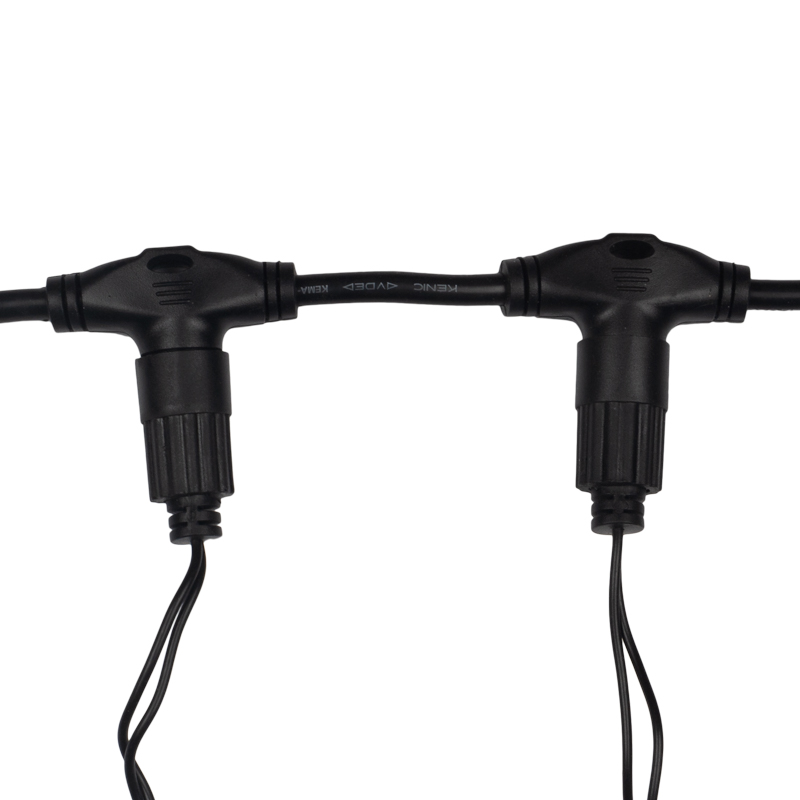 Качественная картинка Светодиодный занавес NEON-NIGHT 2х1,5м ЗЕЛЕНЫЙ, черный ПВХ, IP65, мерцание 230 В