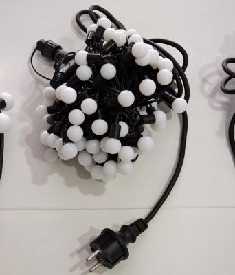 Гирлянда светодиодная Laitcom "Шарики-40мм" 5м, IP65,20 LED, 220-230V, черн.пр. синий и белый Гирлянда светодиодная Laitcom "Шарики-40мм" 5м, IP65,20 LED, 220-230V, черн.пр. синий и белый